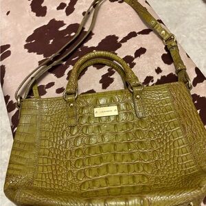 GUC Brahmin handbag